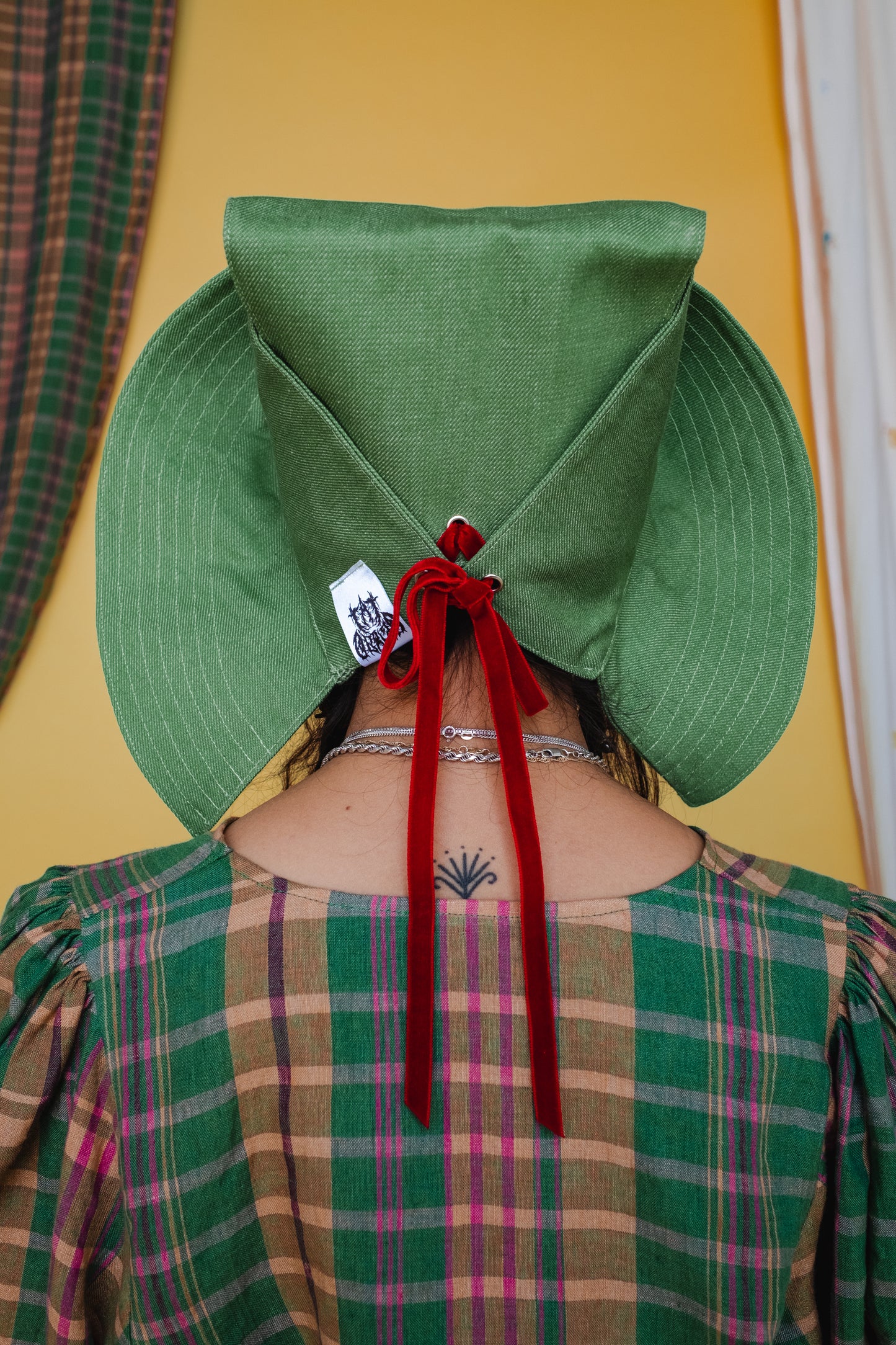 Tapuh x Amber Bardell x Cat O'Brien Sun Bonnet - Birdie Whirl