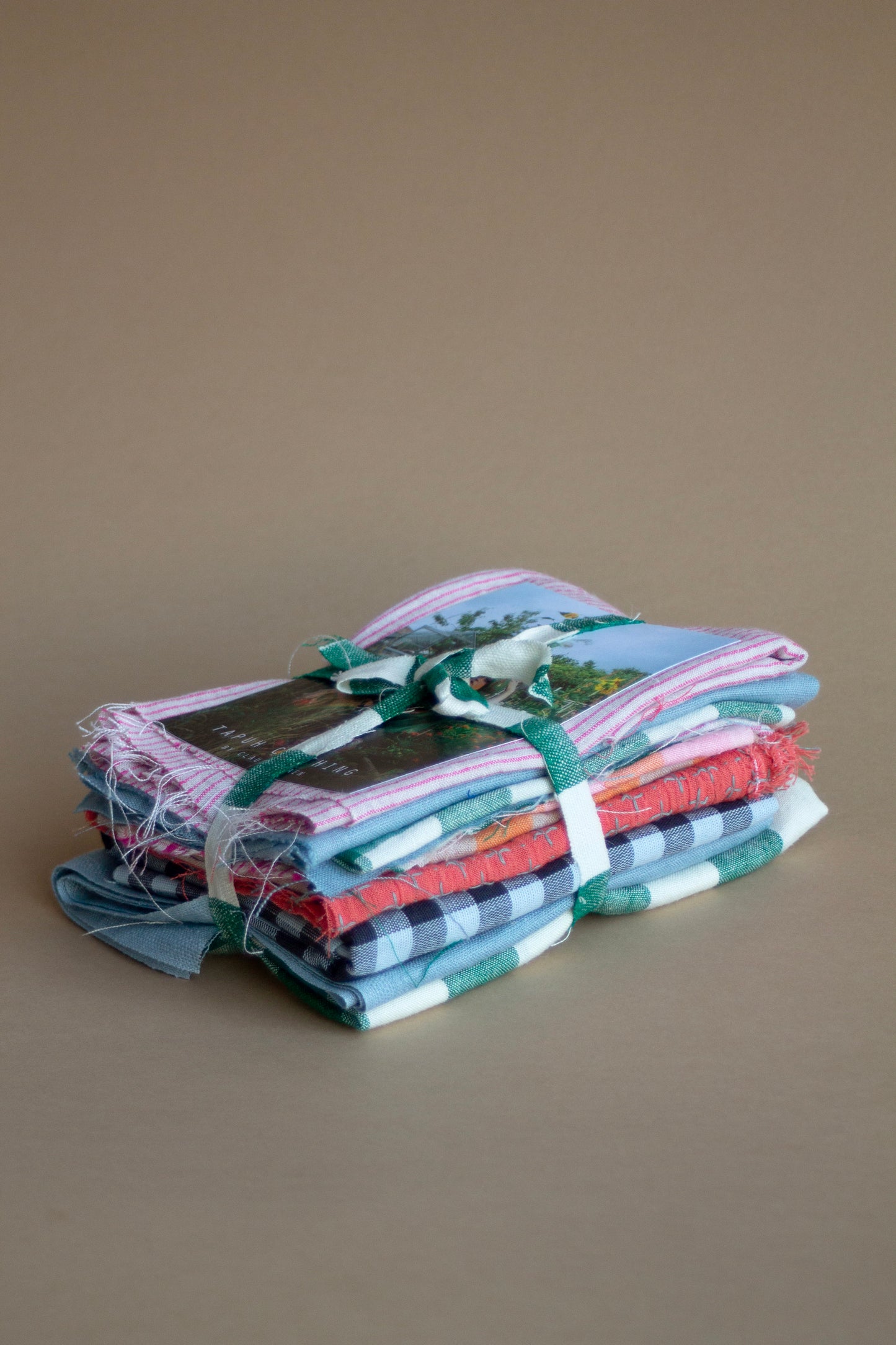 Scrap Bundle - 'Summer' Linen/Cotton 400g